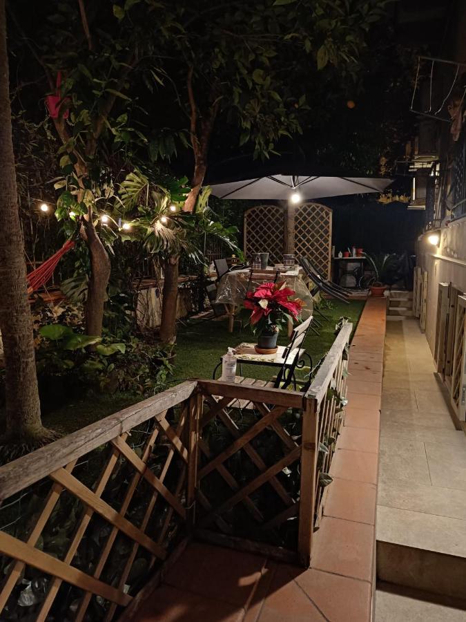Il Giardino Di Nonna Pina Lägenhet Neapel Exteriör bild